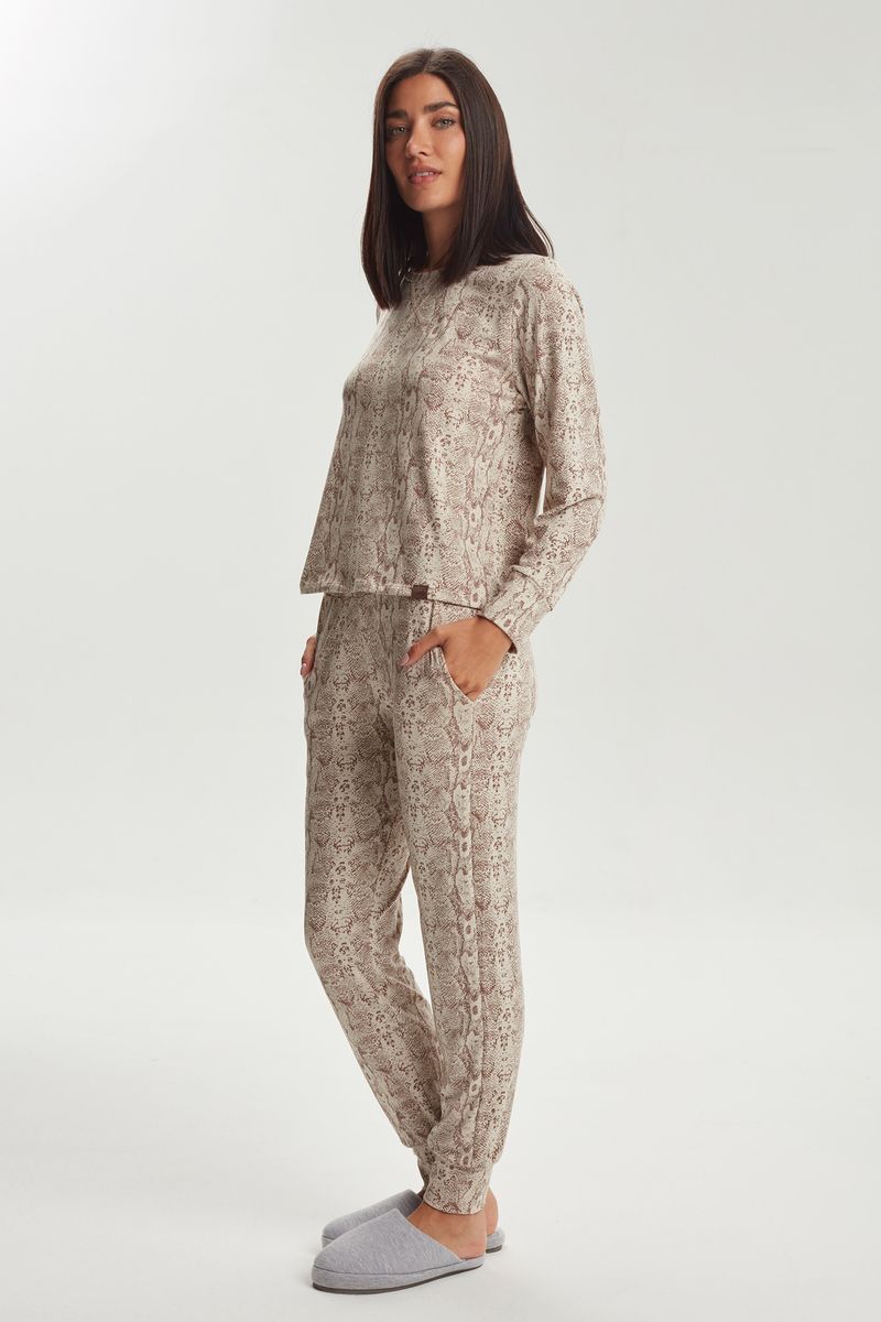 SL21014_marfil_2-selu-pijama-invierno-puno-animal-print-buzo-boston