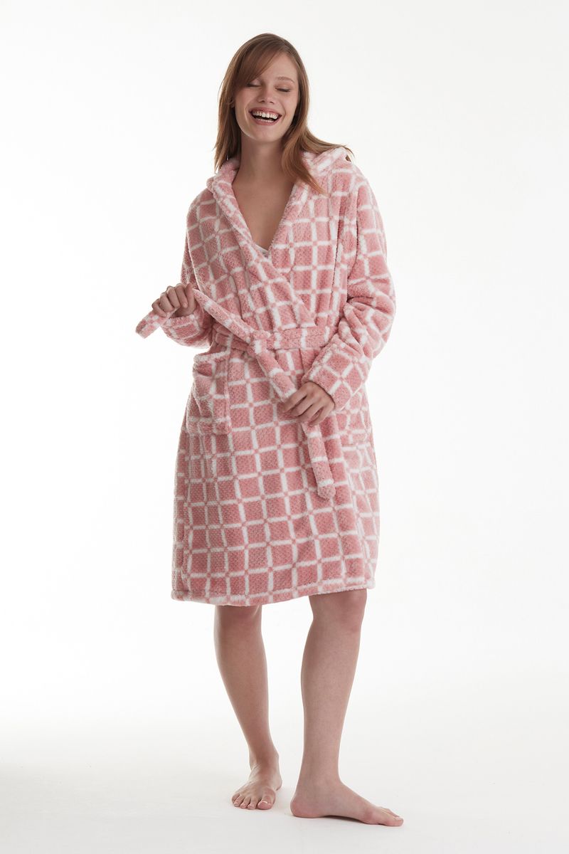 SL21030_rosa_2-selu-bata-invierno-capucha-polar-suave-cuadros