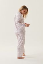 SL16225_nougat_3-selu-camisa-agnes-de-raso-estampado-motivo-floral-abotonada-detalle-esampado-puntos