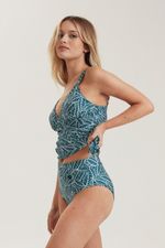 EX10518_verde_2-selu-top-remera-pisco-estampada-taza-triangulo-breteles-regulables-malla-