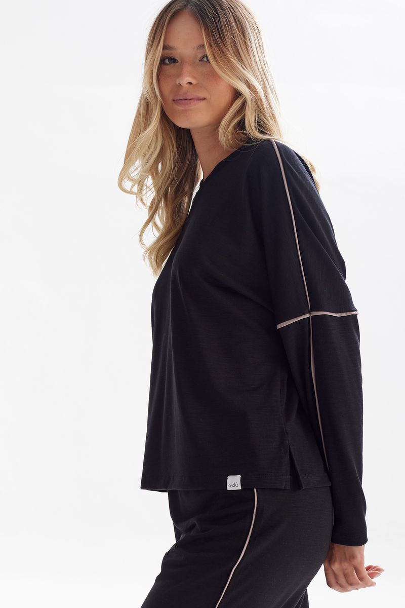 SL21062_negro_3-selu-pijama-miconos-invierno-remera-manga-larga-pantalon-largo-flame-moderno.jpg