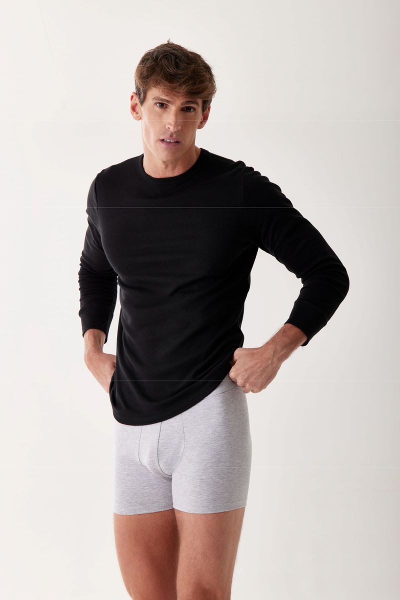 sl09018_negro_1-opositor-camiseta-termica-manga-larga-con-cuello-redondo-