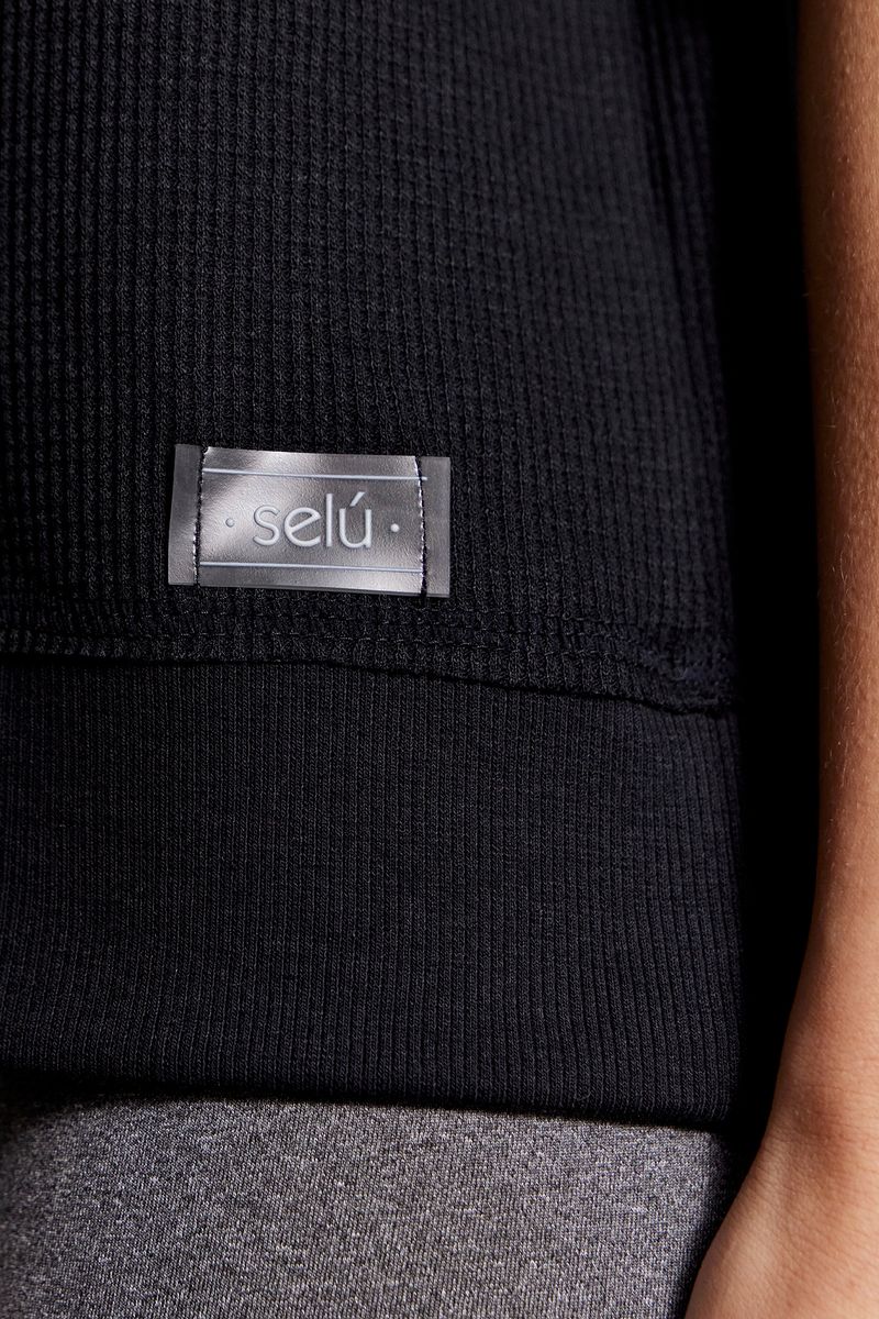 SL19030_negro_4-selu-remera-wafle-urbanwear-deportivo