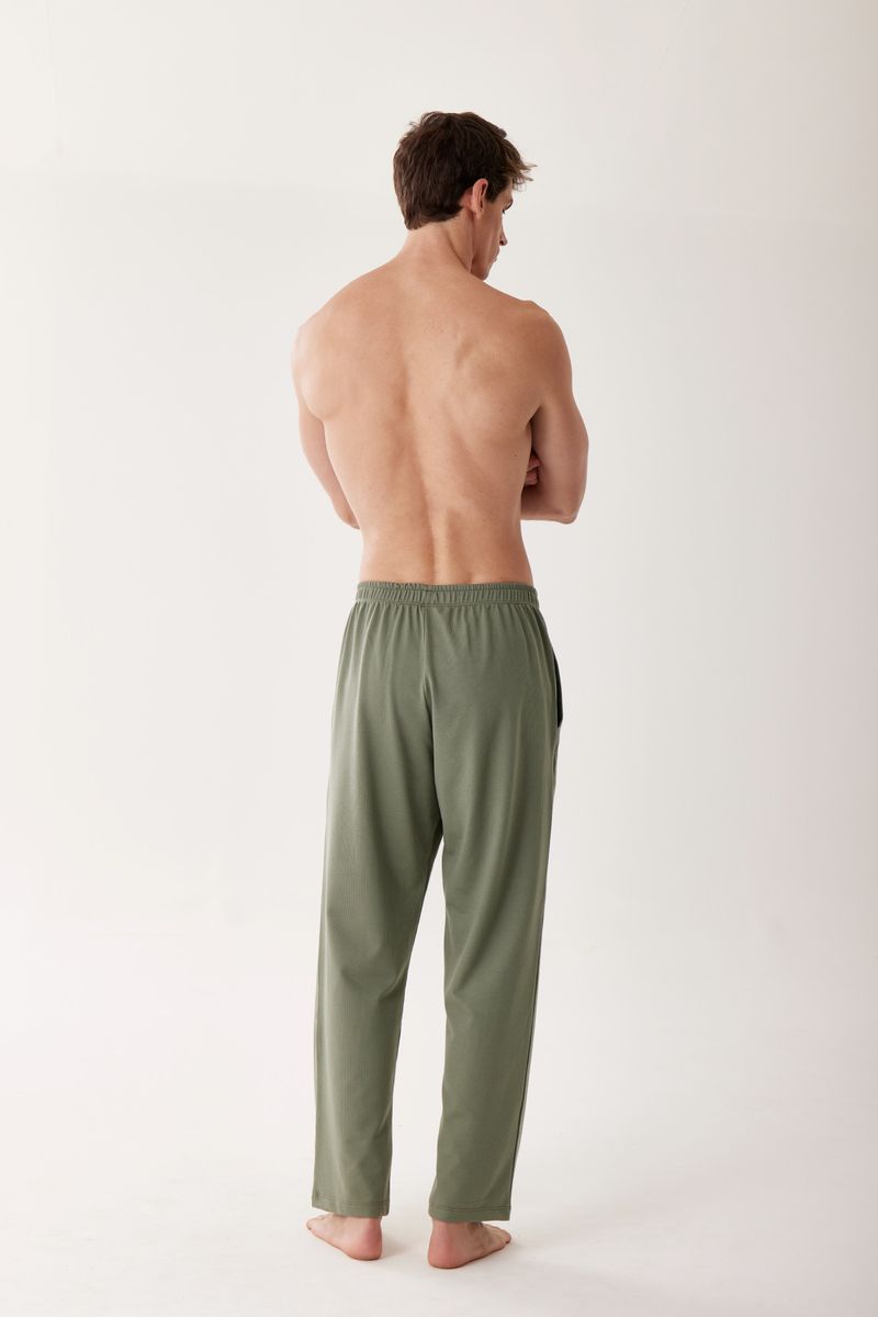 SL18138_verde_3-opositor-pantalon-basico-de-hombre