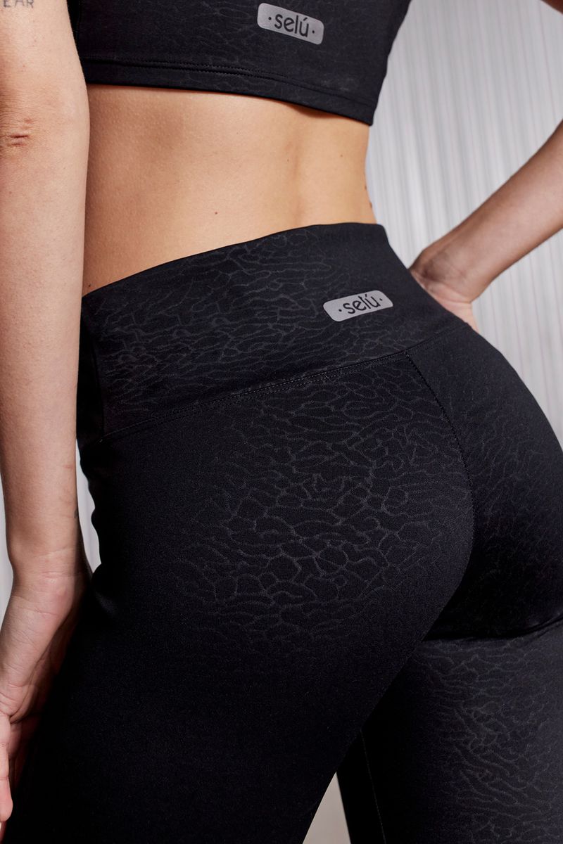 SL19032_negro_4-selu-calza-glow-deportiva-estampada-tiro-alto-